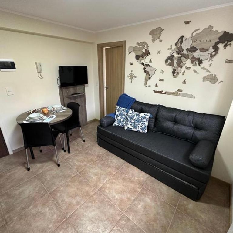 Dpto Moderno Céntrico con vista al Lago - Apartment - 6