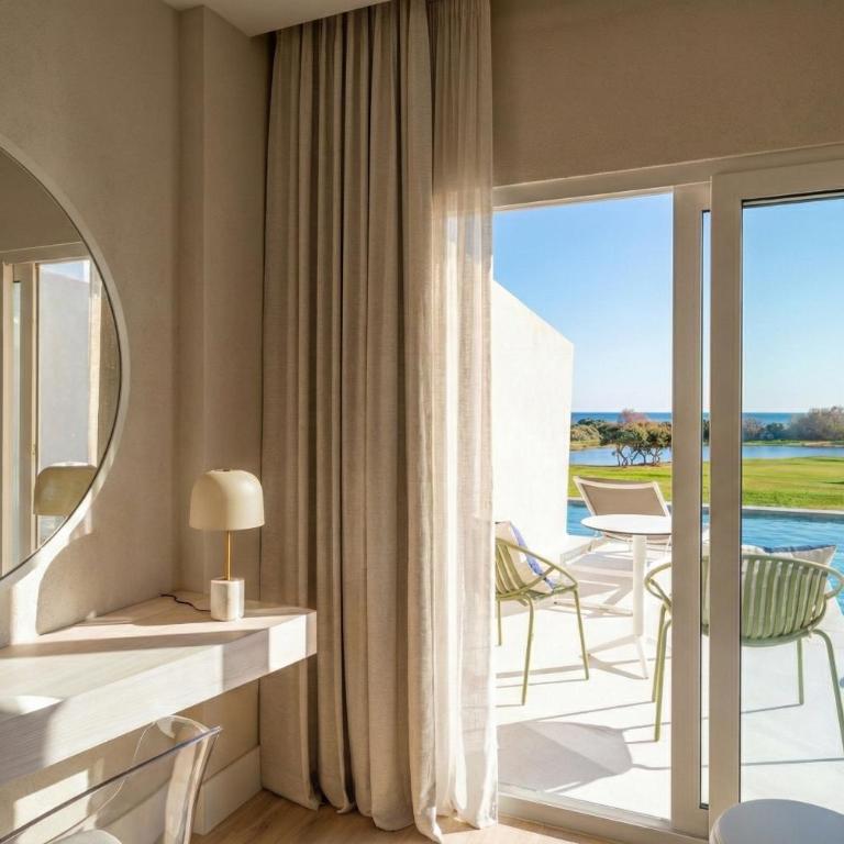 Amare Beach Hotel Sancti Petri - Adults Recommended - Habitación Deluxe doble o doble con 2 camas con acceso directo a la piscina The One Oh La La - 3