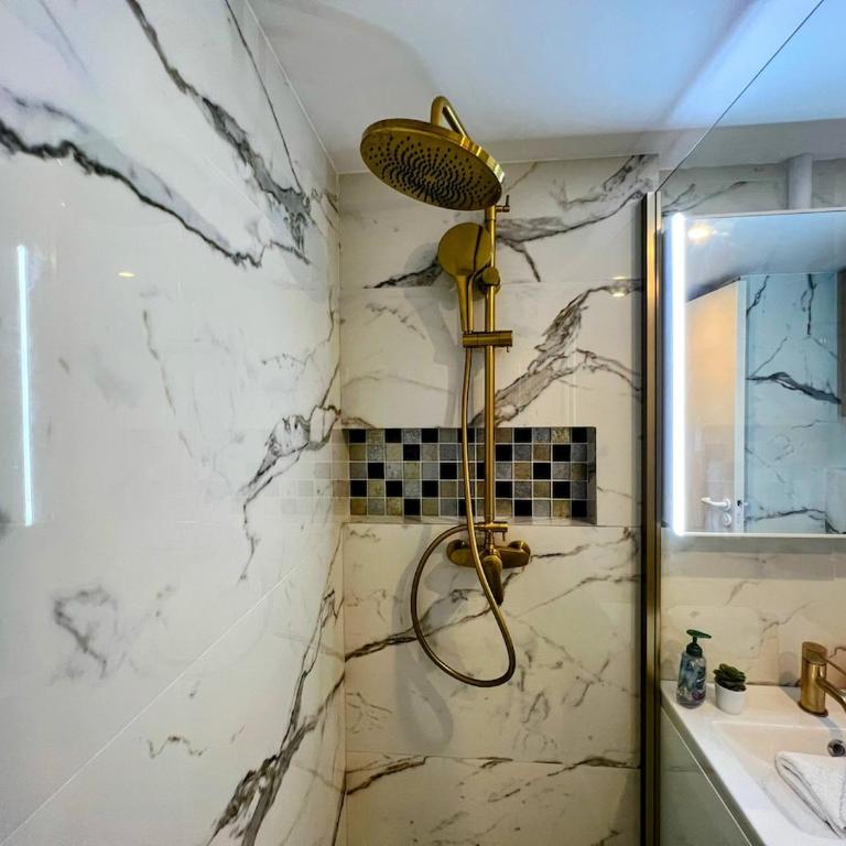 L'Escapade du Port Duplex with Terraces in Antibes - Appartement 2 Chambres - 10
