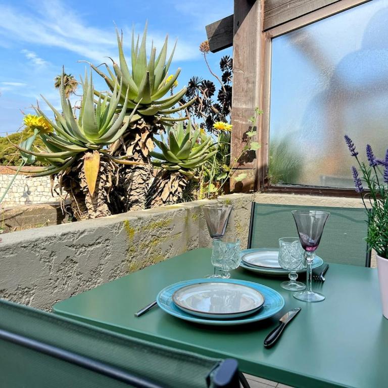 L'Escapade du Port Duplex with Terraces in Antibes - Appartement 2 Chambres - 16