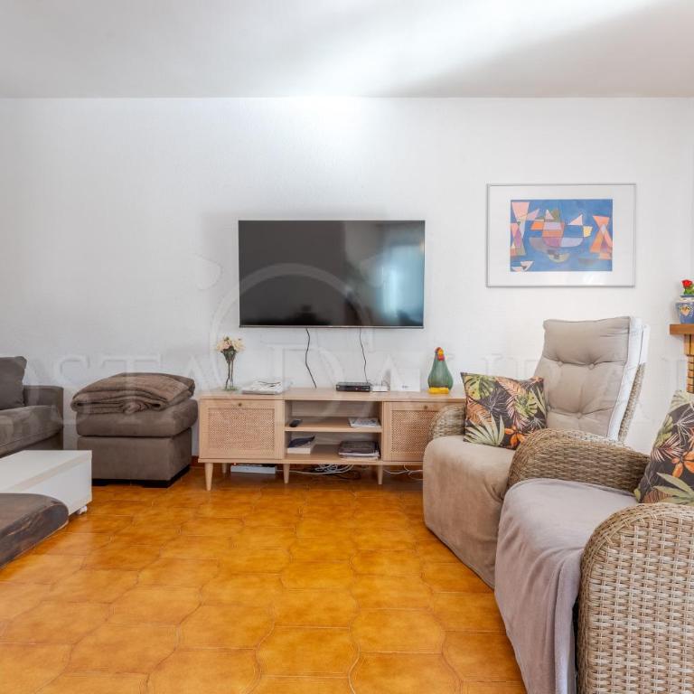 Aranjuez - Two-Bedroom Apartment - 11