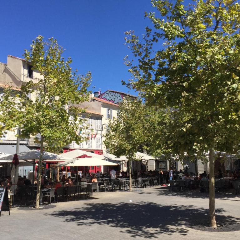Appartement des Teinturiers, climatisation et terrasse - Apartment mit Balkon - 12