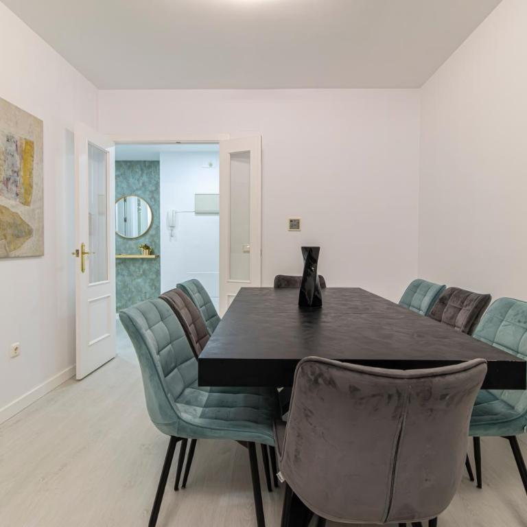 Allo Apartments Francos IV Parking Centro 3 Habitaciones - Apartamento de 3 dormitorios - 13