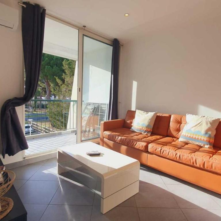 Le Nid Ensoleillé avec Parking privé Clim Wifi - ROSSIconciergerie - Linge inclus - Apartment mit 1 Schlafzimmer und Terrasse - 5