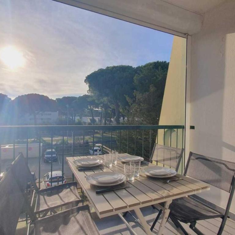 Le Nid Ensoleillé avec Parking privé Clim Wifi - ROSSIconciergerie - Linge inclus - Apartment mit 1 Schlafzimmer und Terrasse - 2