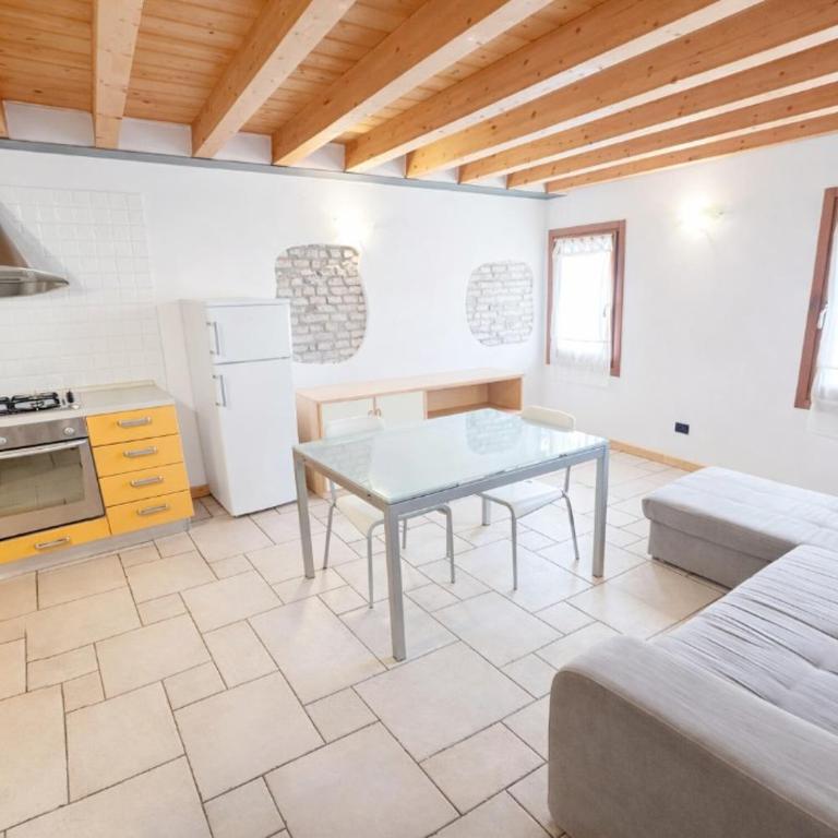 Perla Bilocale centro storico - Agenzia Cocal - One-Bedroom Apartment - 2