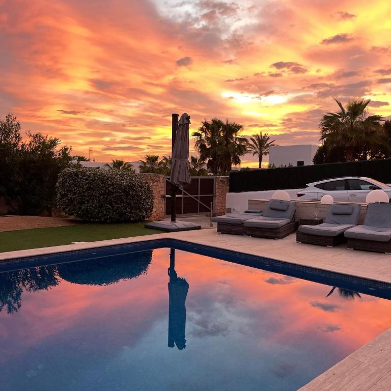 Villa Bohemia Ibiza San Antonio Bay Private Pool & Sea Views - Villa - 2