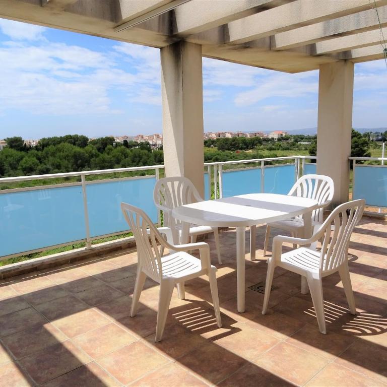 Canaret 2 A - Two-Bedroom Apartment - 2