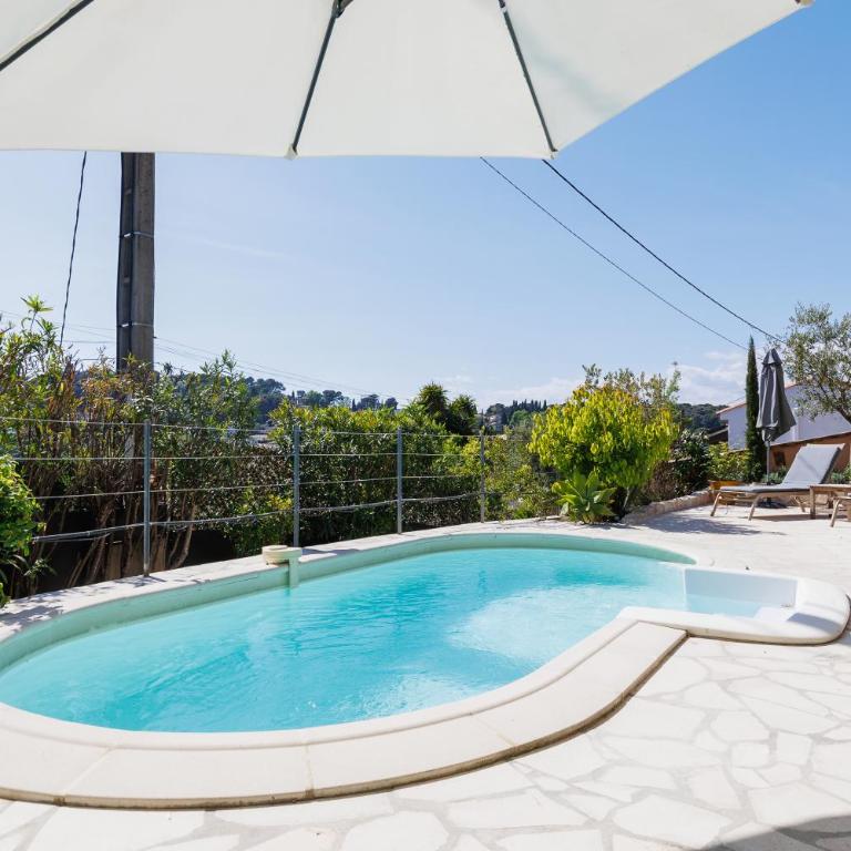 Vivez la douceur de Mougins : une maison pleine de charme pour des moments de partage - Maison 2 Chambres - 14