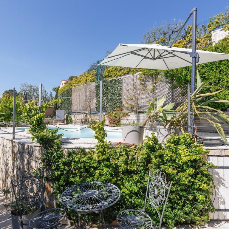 Vivez la douceur de Mougins : une maison pleine de charme pour des moments de partage - Maison 2 Chambres - 16