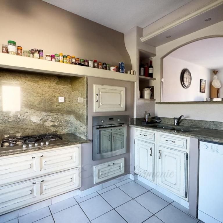 Maison Les Rives de la Tour Aigues-Mortes - Proche des remparts - Idéalement situé - Villa - 10