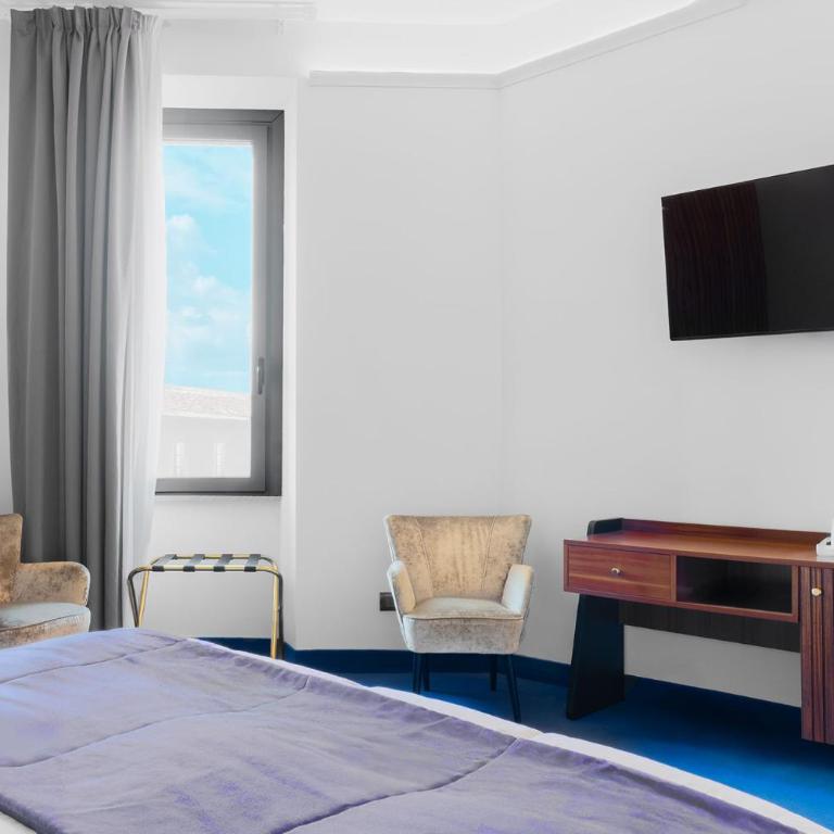 Hotel Blue Marine Suites Rome - Camera Deluxe - 4