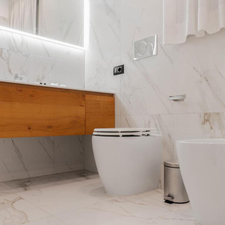 Hotel Blue Marine Suites Rome - Camera Deluxe - 5