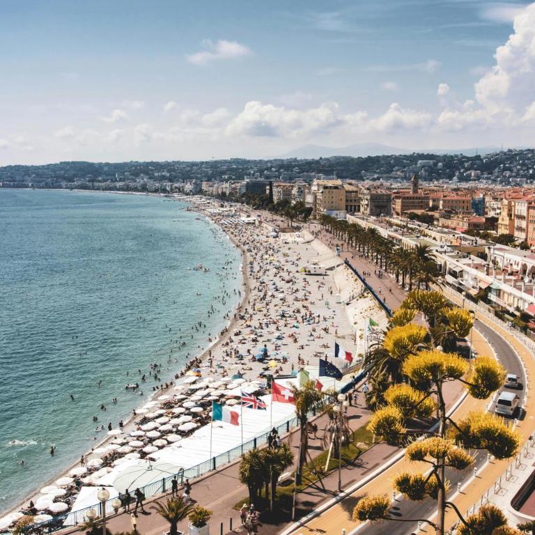 PORT DE NICE - 2 Pièces avec JARDIN - 4 Personnes - Appartement 1 Chambre - Vue sur Jardin - 42