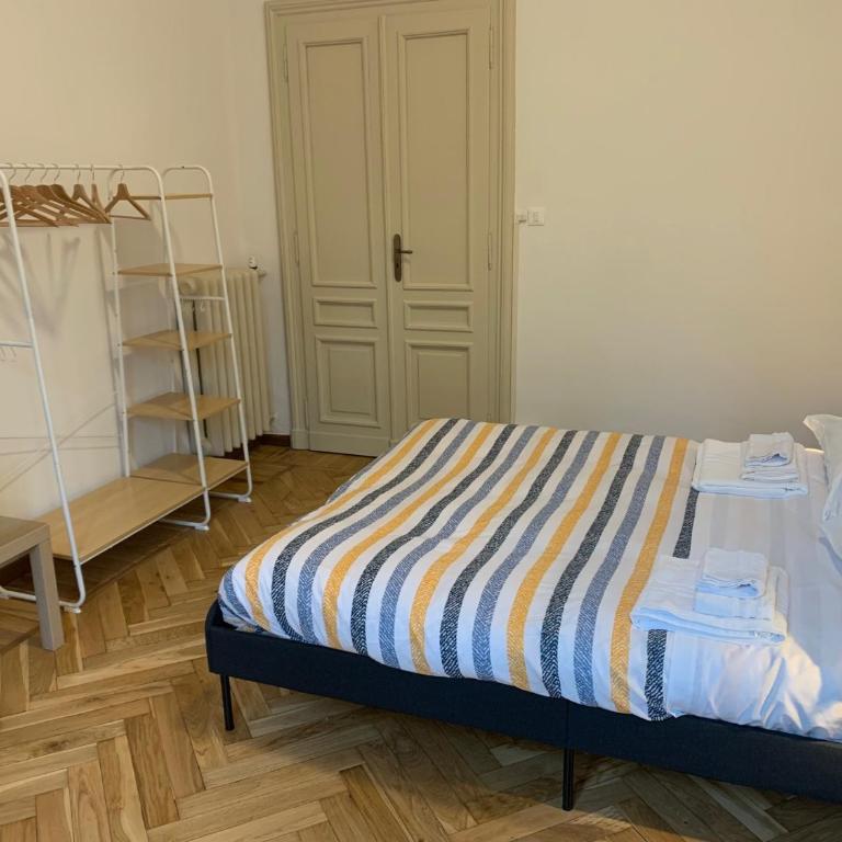 Old City Bologna Rooms and Accomodations - Double Room with Private Bathroom - 3