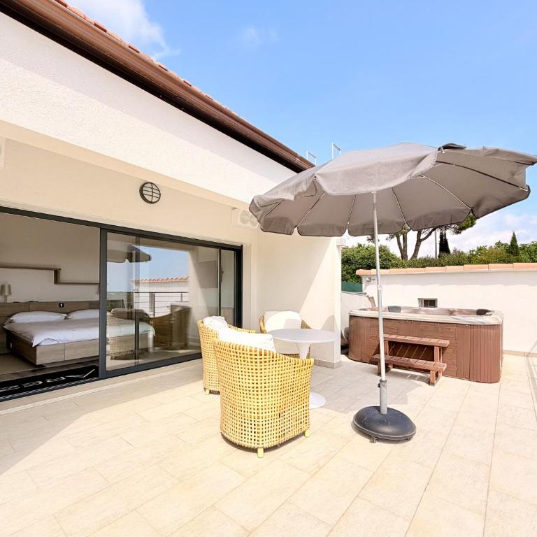 Escapade Ultime avec Piscine, Jacuzzi & Gym - Villa with Private Pool - 27
