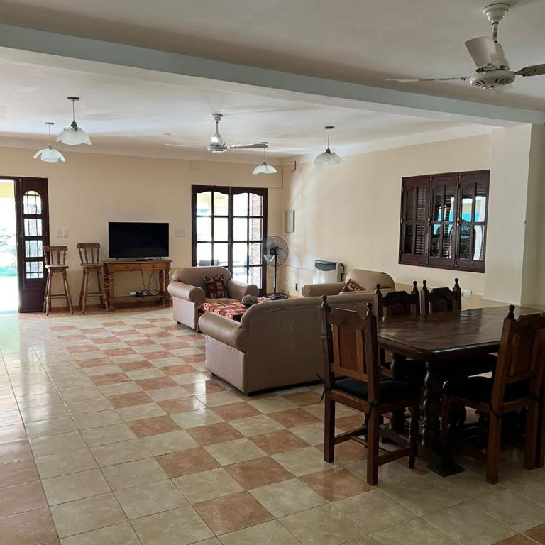 Casa Tabla Redonda - Three-Bedroom House - 14