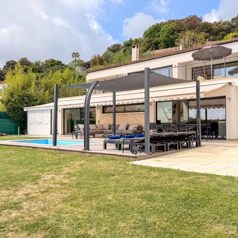 Escapade Ultime avec Piscine, Jacuzzi & Gym - Villa with Private Pool - 29