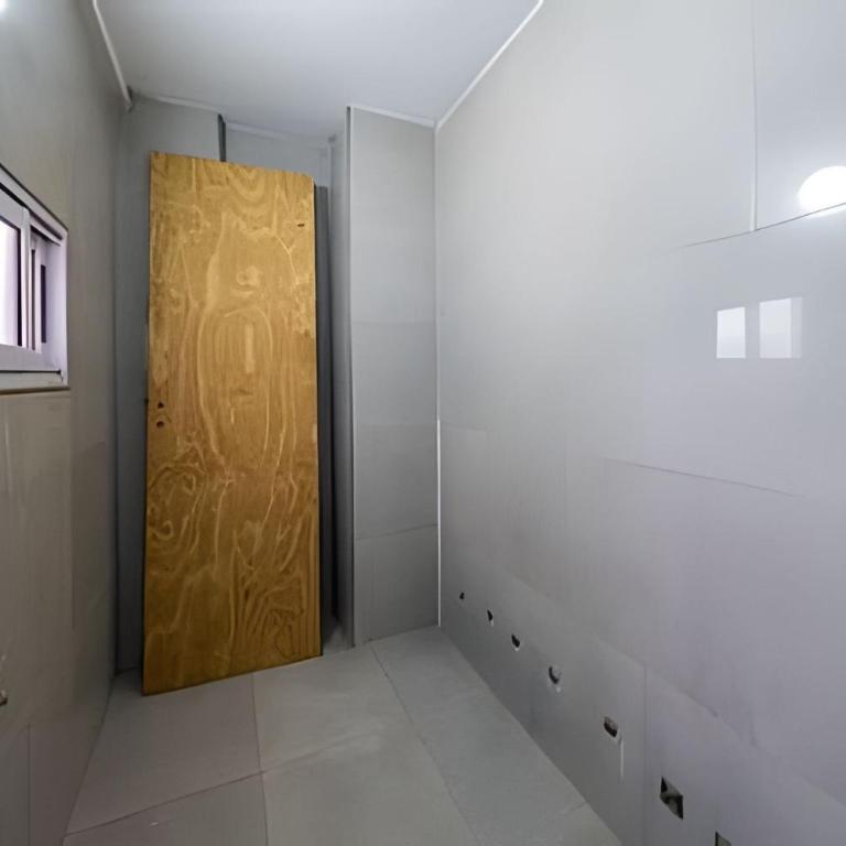 Amplio depto. zona abasto - Apartamento de 2 dormitorios - 34