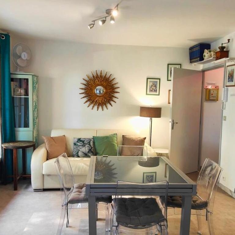 Joli studio familial proche de la plage Fréjus - Studio - 2