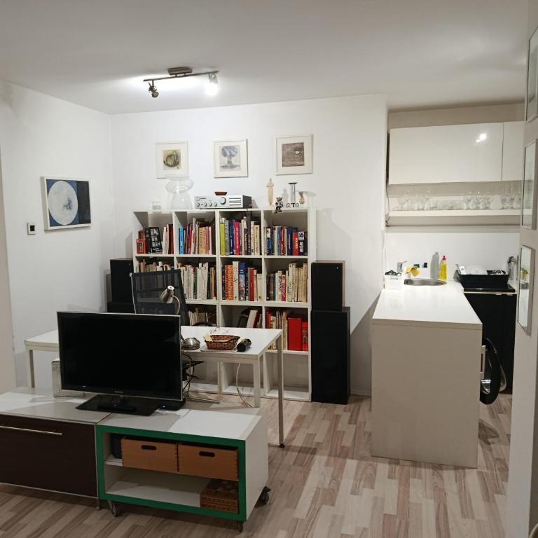 Office apartment - Apartman sa 1 Spavaćom Sobom - 17