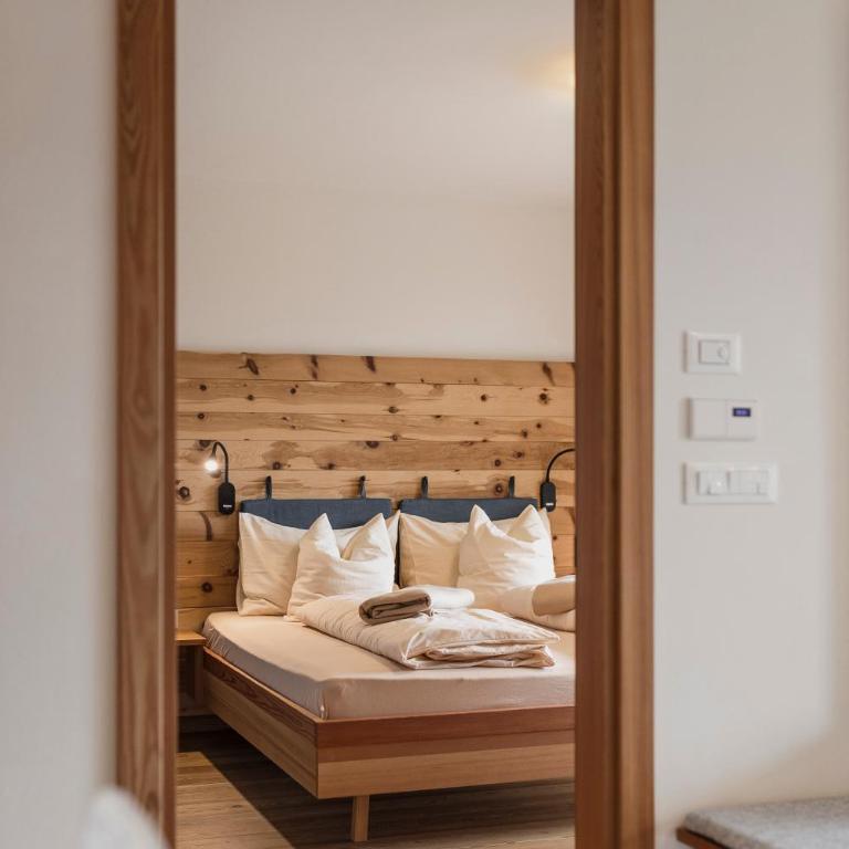 Felsenegg appartements - moderne Wohnungen im Luftkurort mit traumhaftem Garten Nähe Meran für Paare und Familien - Appartamento con 1 Camera da Letto e Balcone - 7
