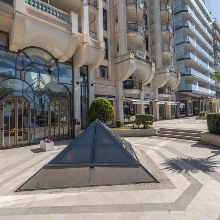 Ref 2058 Cannes Croisette Appartement luxe 2 chambres avec piscine à louer - Appartement - 22