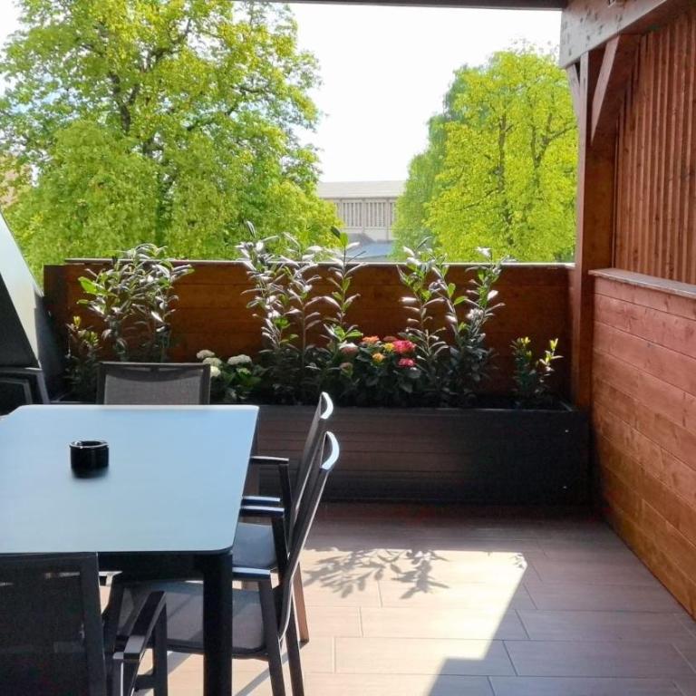 CASA VIVA City Residence - Apartment mit 4 Schlafzimmern und einem Balkon - 41
