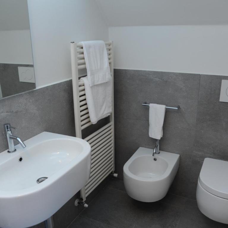Hotel Astoria - Camera Quadrupla Comfort - 18