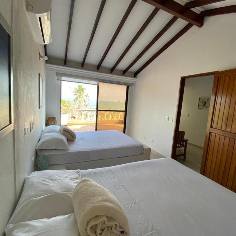 Lujosa cabana con piscina playa y servicio - Casa - 12