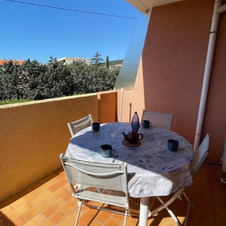L'Orangeraie T2 Bandol clim terrasse proche à pieds mer gare ville pour 1 à 4 personnes - Apartamento de 1 dormitorio - 8