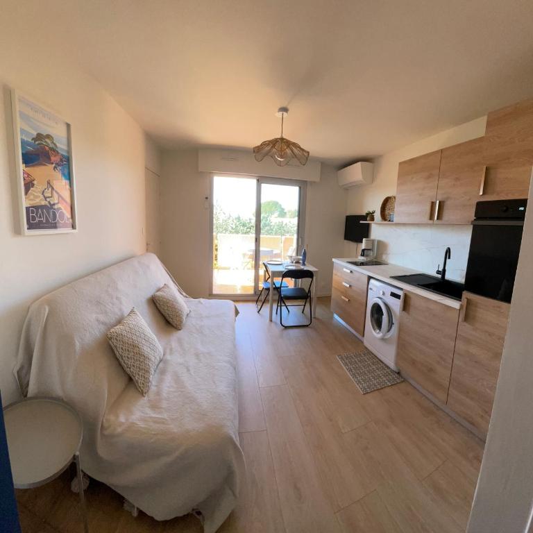 L'Orangeraie T2 Bandol clim terrasse proche à pieds mer gare ville pour 1 à 4 personnes - Apartamento de 1 dormitorio - 1
