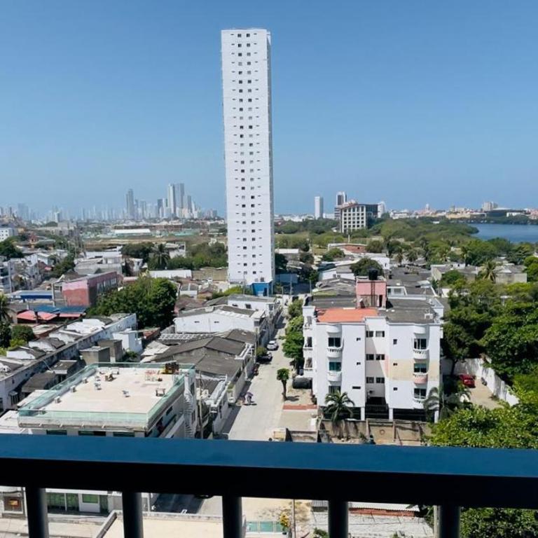 Apartamento con vista a Cartagena historica - Three-Bedroom Apartment - 3