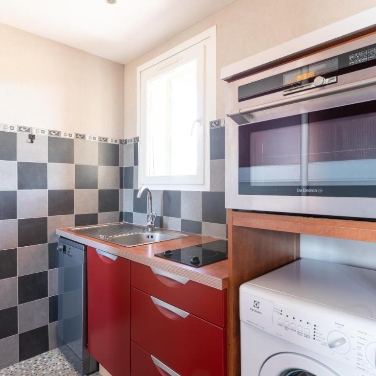 Appartement résidence avec piscine - Deluxe Apartment mit 2 Schlafzimmern und Meerblick - 9