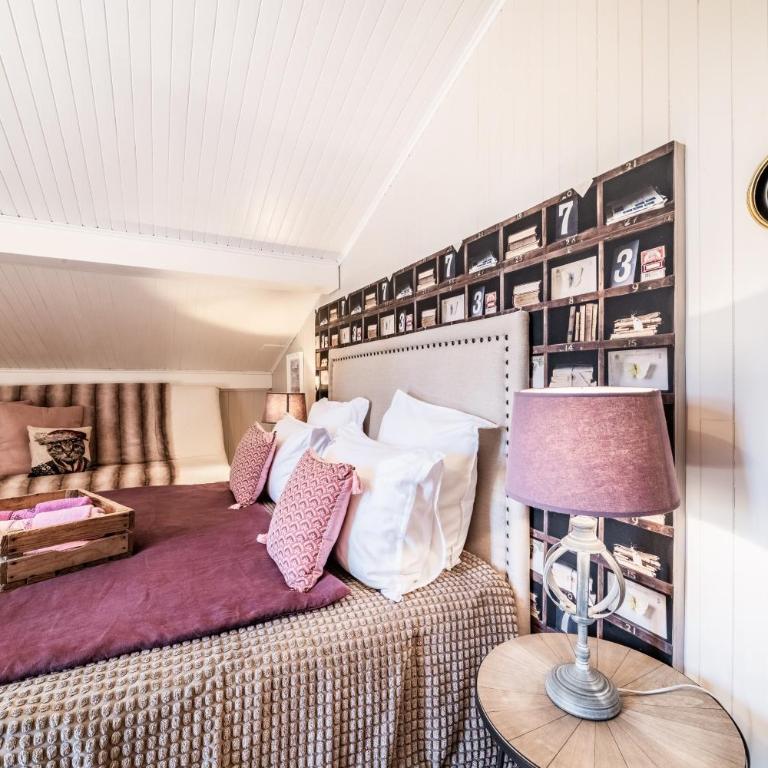 Le Chalet Des Pesettes - Chambre Quadruple avec Douche - 3
