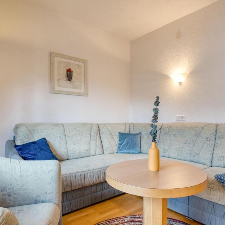 Haus Permona by Alpenglück Apartments - Apartment mit 1 Schlafzimmer, Balkon und Bergblick - 16