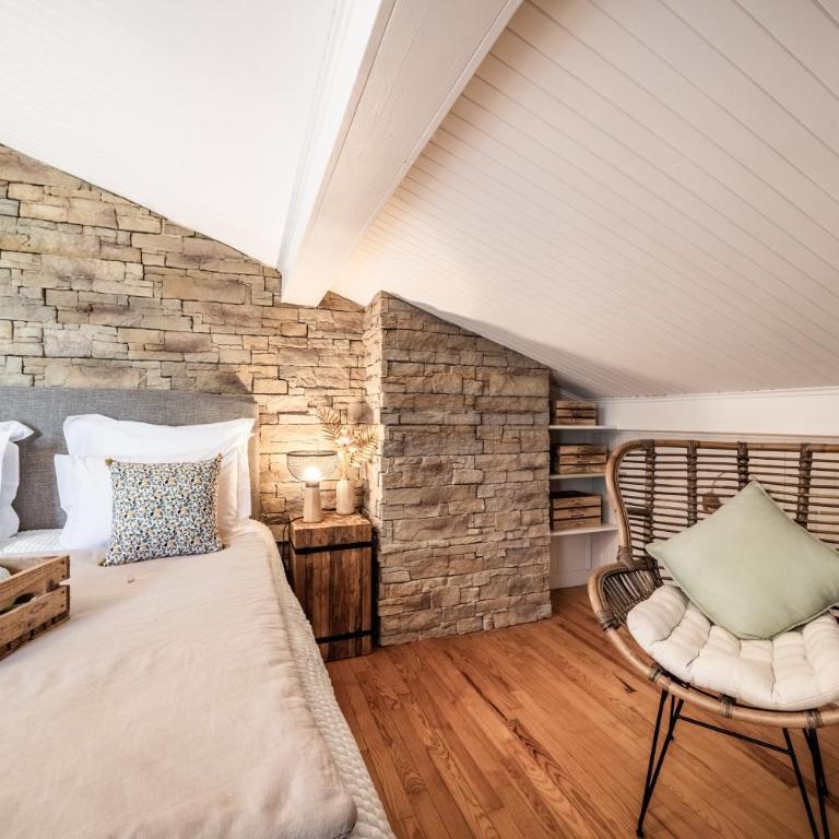 Le Chalet Des Pesettes - Chambre Double - Vue sur Montagne - 4