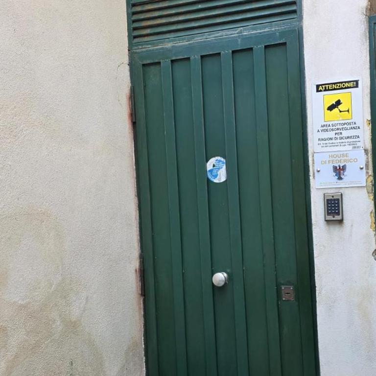 House di Federico - Triple Room with Private Bathroom - 19