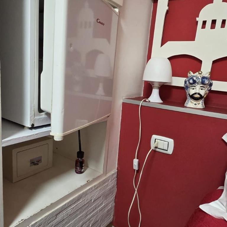 House di Federico - Triple Room with Private Bathroom - 9