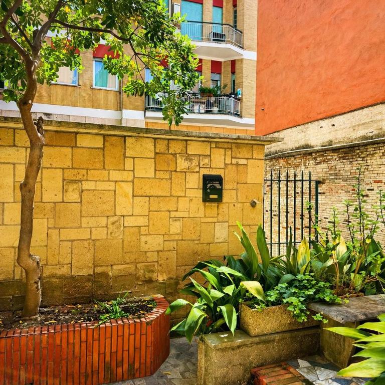 Rome Garden Stay - Monteverde Vecchio - One-Bedroom Apartment - 12