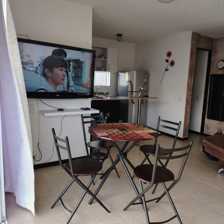 Hermoso Apartamento en Santa fe de Antioquia - Two-Bedroom Apartment - 21