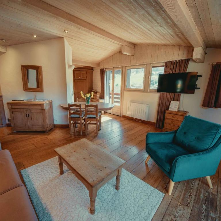 Appartement 71m2 près de Megève, à 200m télécabine la Princesse, local à ski, 2 chambres, parking couvert - Appartement 2 Chambres avec Balcon et Terrasse - 5