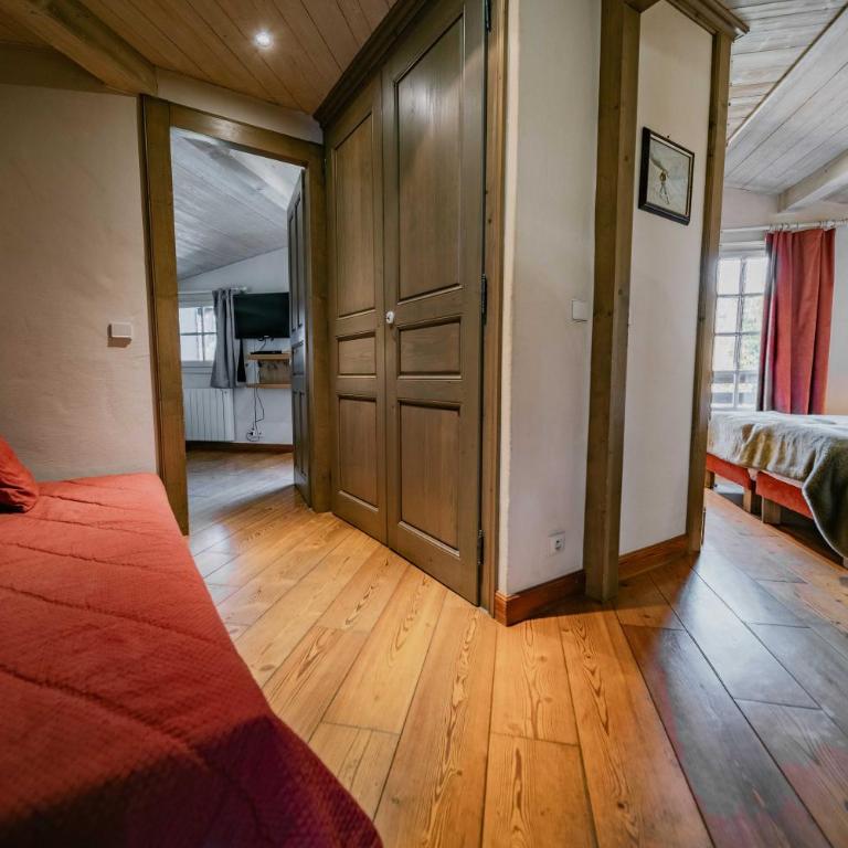 Appartement 71m2 près de Megève, à 200m télécabine la Princesse, local à ski, 2 chambres, parking couvert - Appartement 2 Chambres avec Balcon et Terrasse - 25