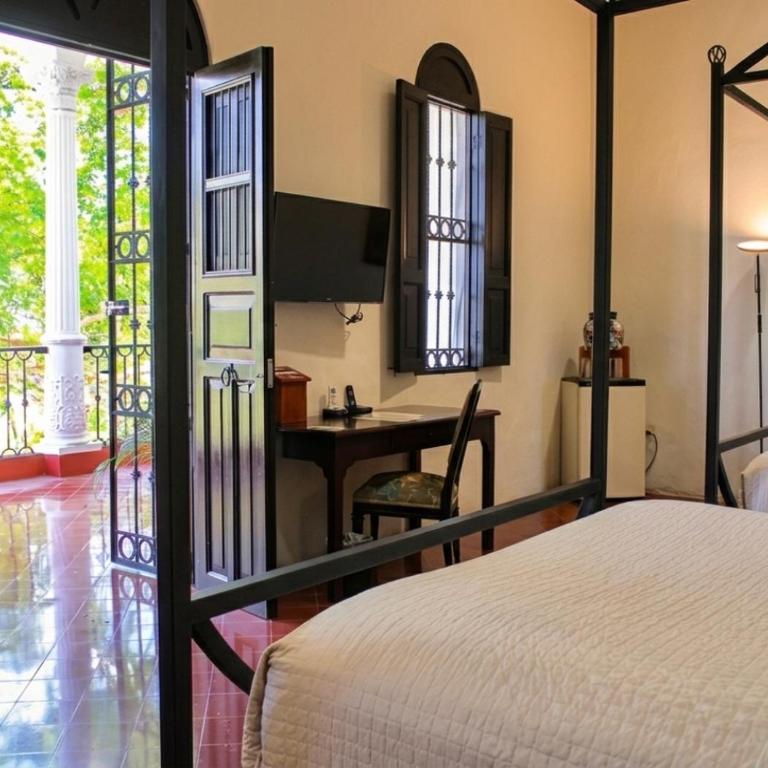 Villa Merida Luxury Mansion - Adults Only Boutique Hotel - Superior Quadruple Room - 9