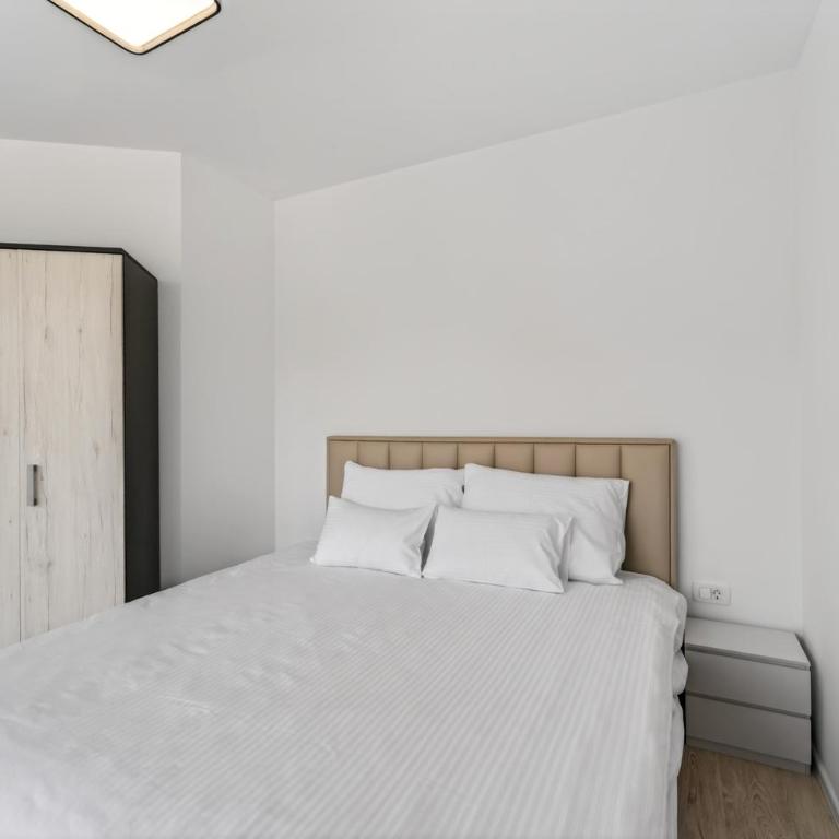 Villa Tadea - Three-Bedroom Villa - 42