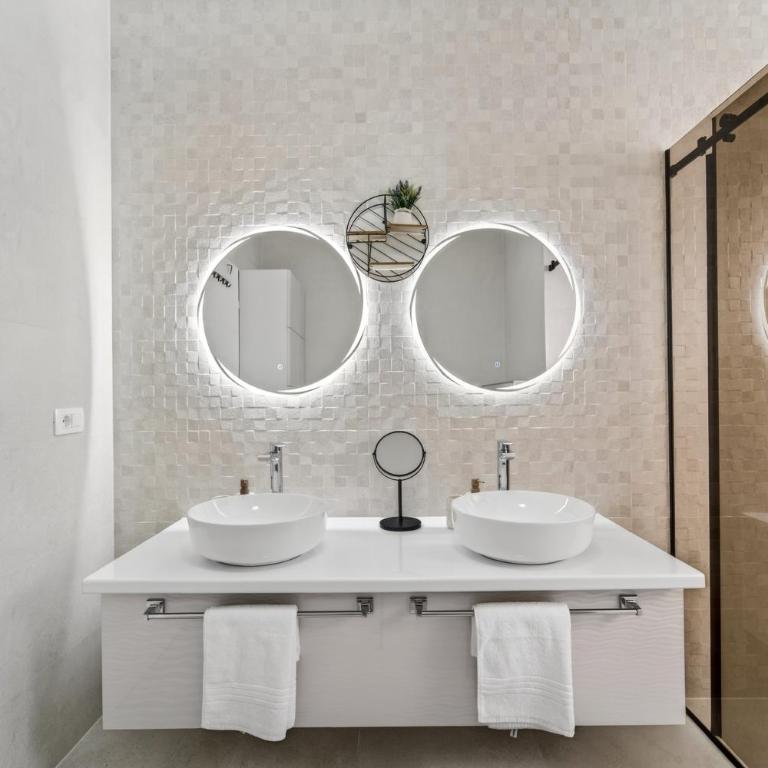 Villa Tadea - Three-Bedroom Villa - 53