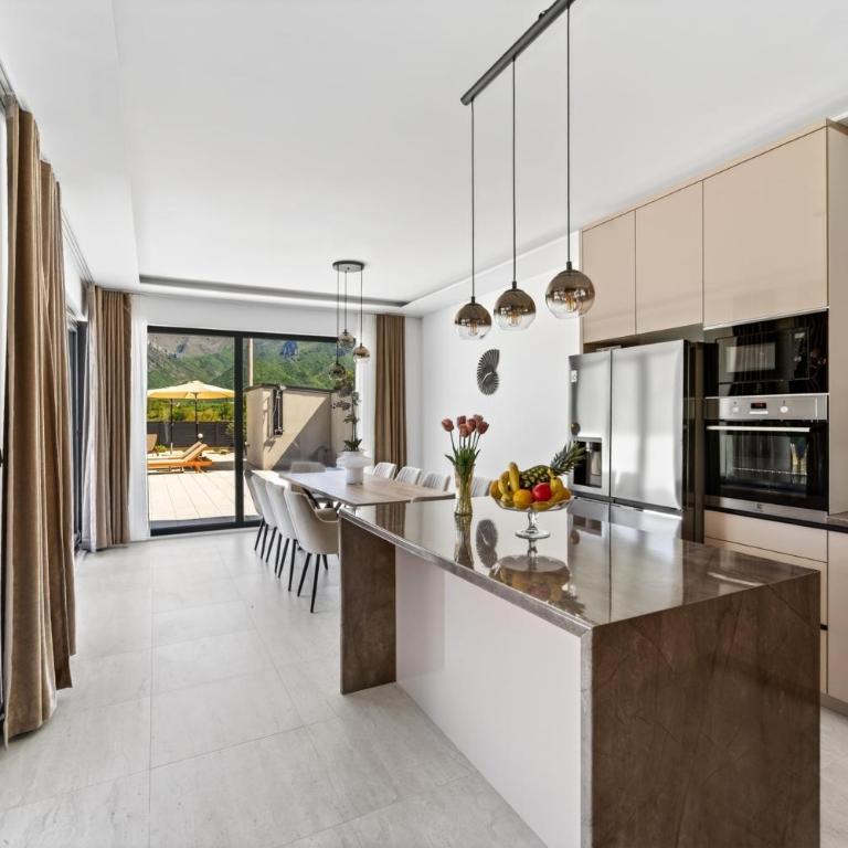 Villa Tadea - Three-Bedroom Villa - 15