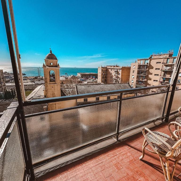 Casa Ornella - Appartamento con 2 Camere da Letto, Balcone e Vista mare - 1