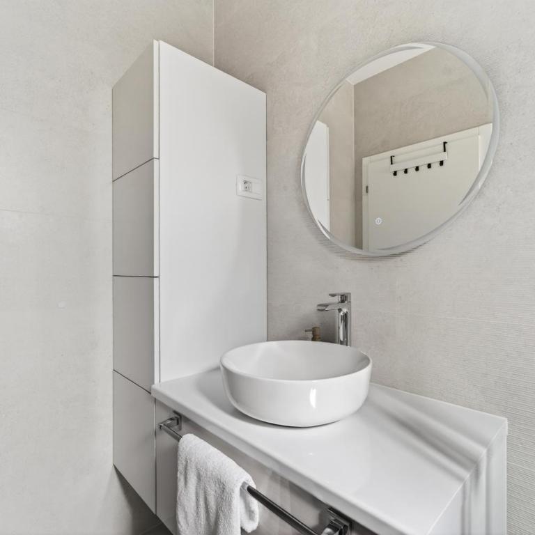 Villa Tadea - Three-Bedroom Villa - 27