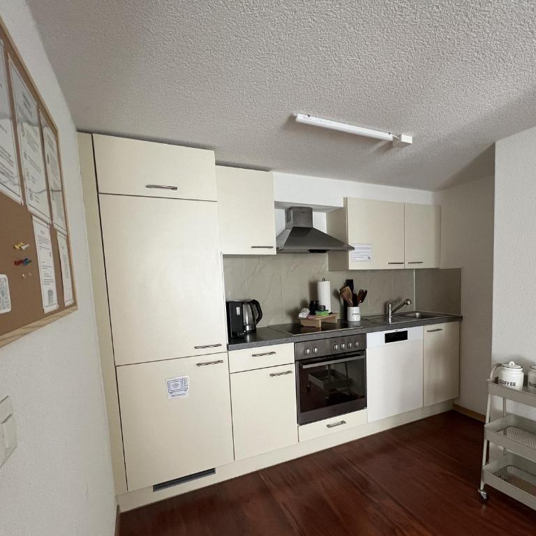 Nimbuzzz Apartments - Apartment mit 3 Schlafzimmern - 9